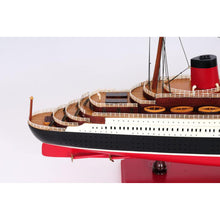 Old Modern Normandie Painted C003