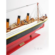 Old Modern TITANIC PAINTED XL C023