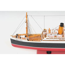 Old Modern Empress of Ireland C051