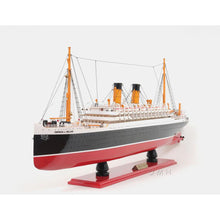 Old Modern Empress of Ireland C051