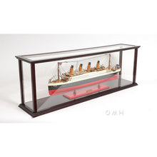 Old Modern Display Case for Cruise Liner Mid P016