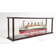 Old Modern Display Case for Cruise Liner Mid P016