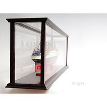 Old Modern Display Case for Cruise Liner Mid P016
