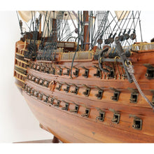 Old Modern HMS Victory Midsize With Display Case T033A