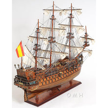 Old Modern San Felipe Large With Table Top Display Case T063A