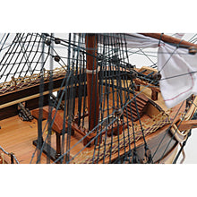 Old Modern USS Constitution Midsize With Display Case T097A