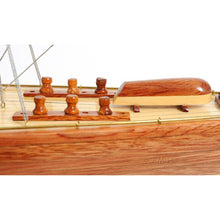 Old Modern Endeavour Sm Y068