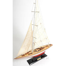 Old Modern Endeavour Yacht Painted 24 Y139