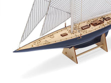 Amati ENDEAVOUR - PLASTIC HULL (AMATI, 1:80) AM1700/51