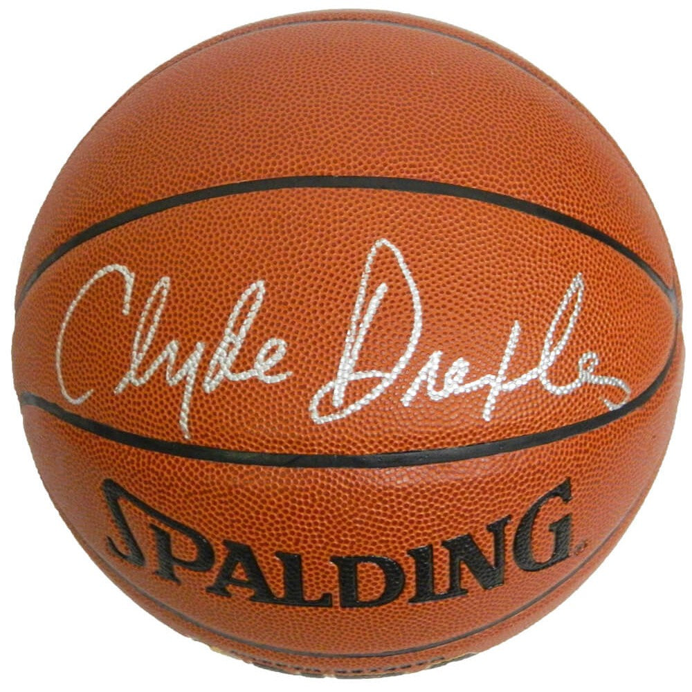 Schwartz Sports Clyde Drexler Signed Spalding NBA Indoor/Outdoor Basketball DREBSK205