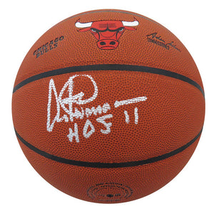 Schwartz Sports Artis Gilmore Signed Wilson Chicago Bulls Logo NBA Basketball w/HOF'11 GILBSK209