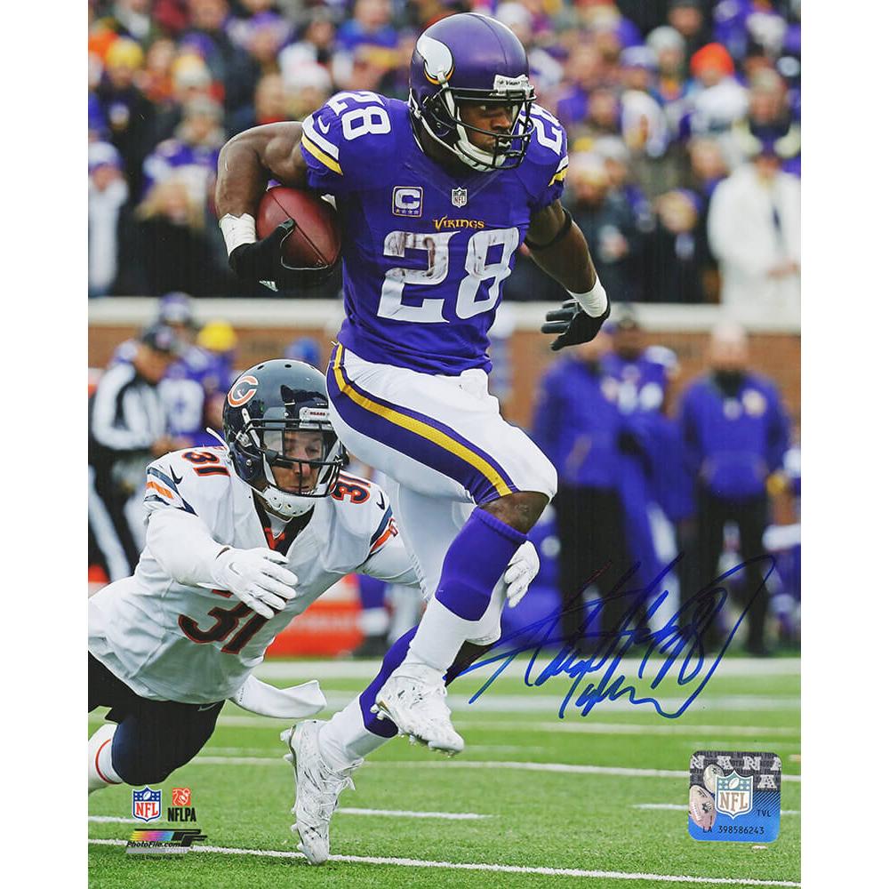 Schwartz Sports Adrian Peterson Signed Minnesota Vikings Action vs Bears 8x10 PhotoPET08P301