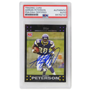 Schwartz Sports Adrian Peterson Signed Minnesota Vikings 2007 Topps Football Rookie Trading Card #301 (PSA Encapsulated)PETCAR301