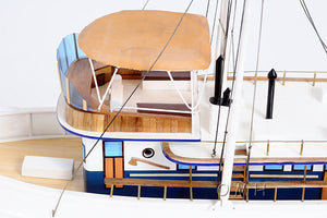 Old Modern Dickie Walker Boat Model B039