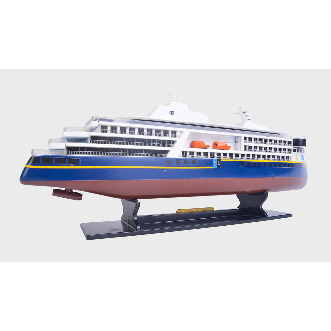 National Geographic Endurance Painted Small Cruiseship Model - C130 - Old Modern