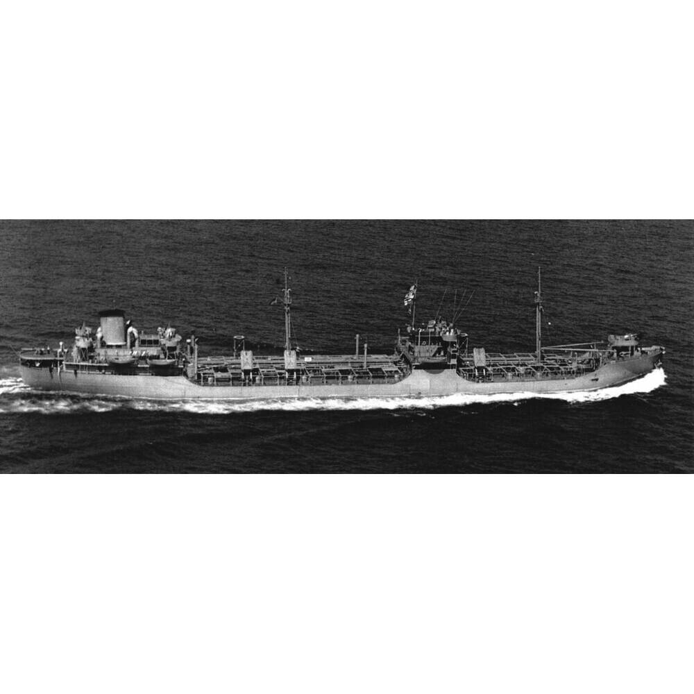 T-2 Tanker Medium - CM047 - Old Modern