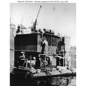 Landing Ship Tank (LST) Large - CM060 - Old Modern