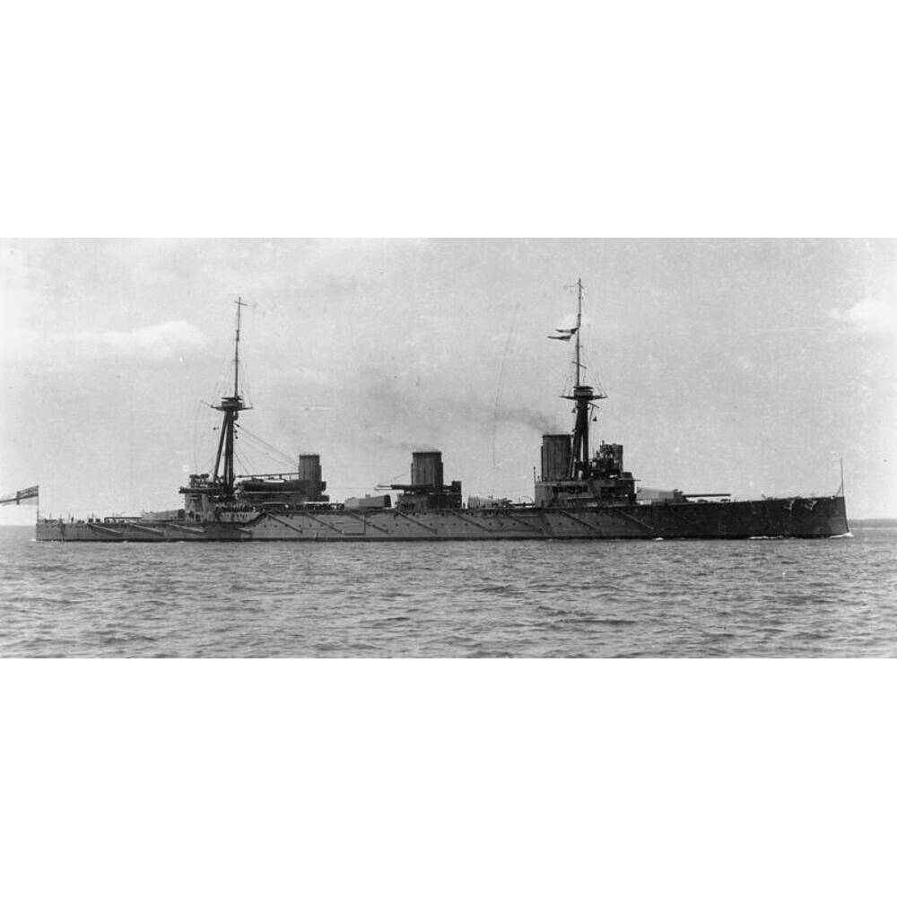 HMS Indefatigable Large - CM081 - Old Modern
