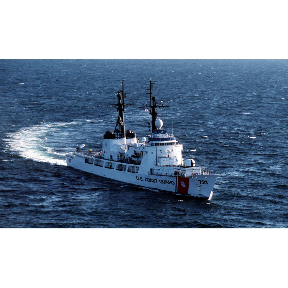 USCGC Gallatin WHEC-721 36 Inches L Ship Model - CM250 - Old Modern