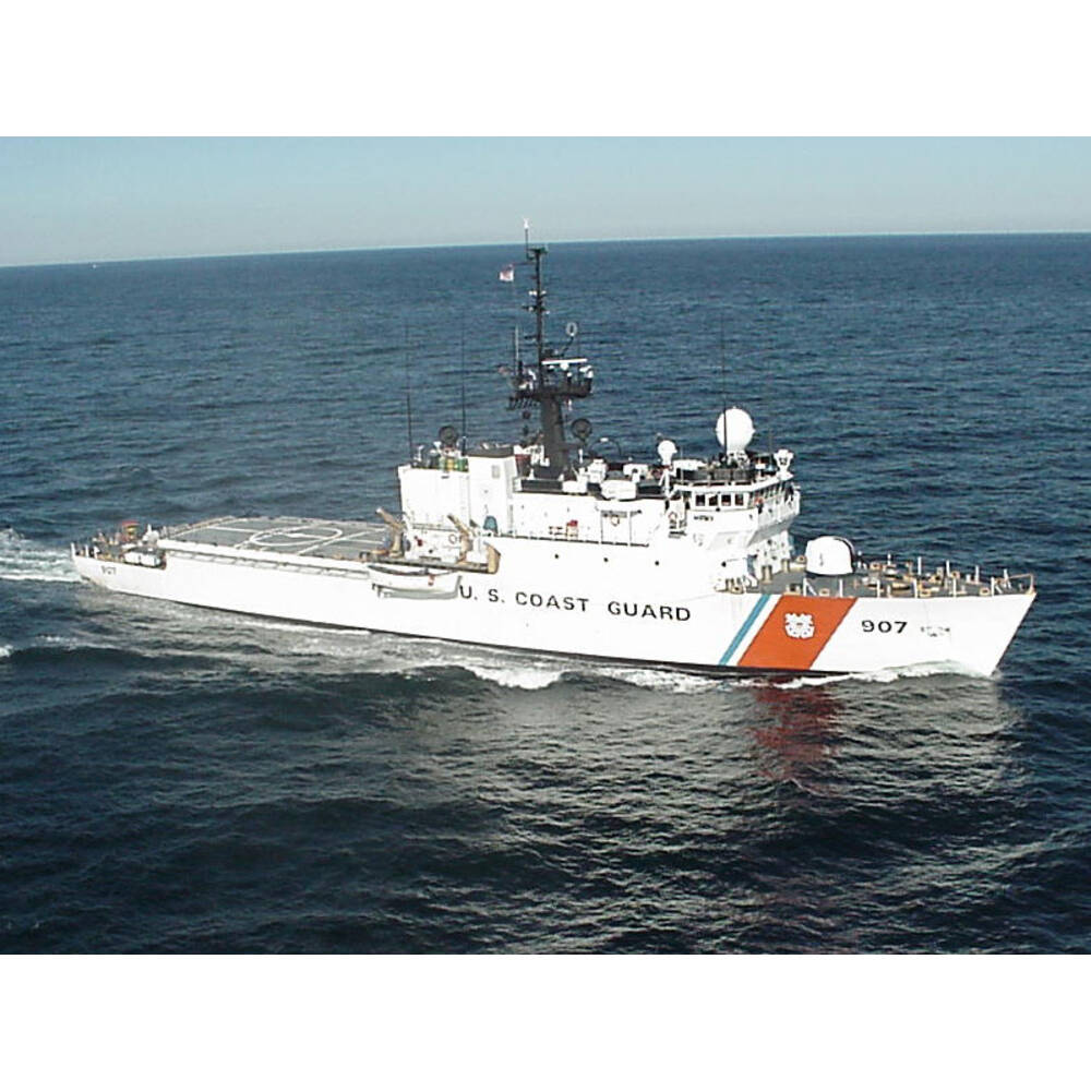 USCGC Escanaba WMEC-907 36 Inches L Ship Model - CM262 - Old Modern