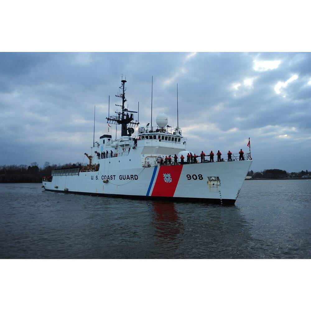 USCGC Tahoma WMEC-908 36 Inches L Ship Model - CM263 - Old Modern