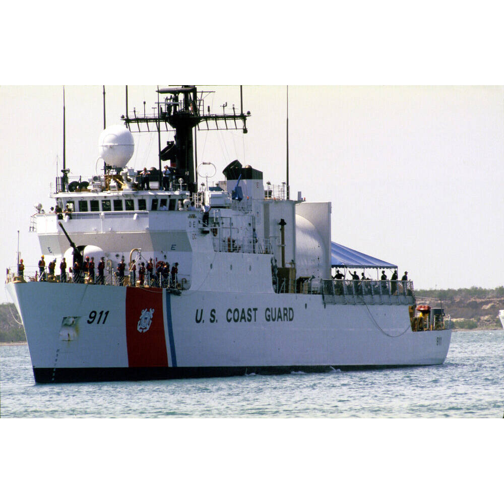 USCGC Forward WMEC-911 36 Inches L Ship Model - CM265 - Old Modern