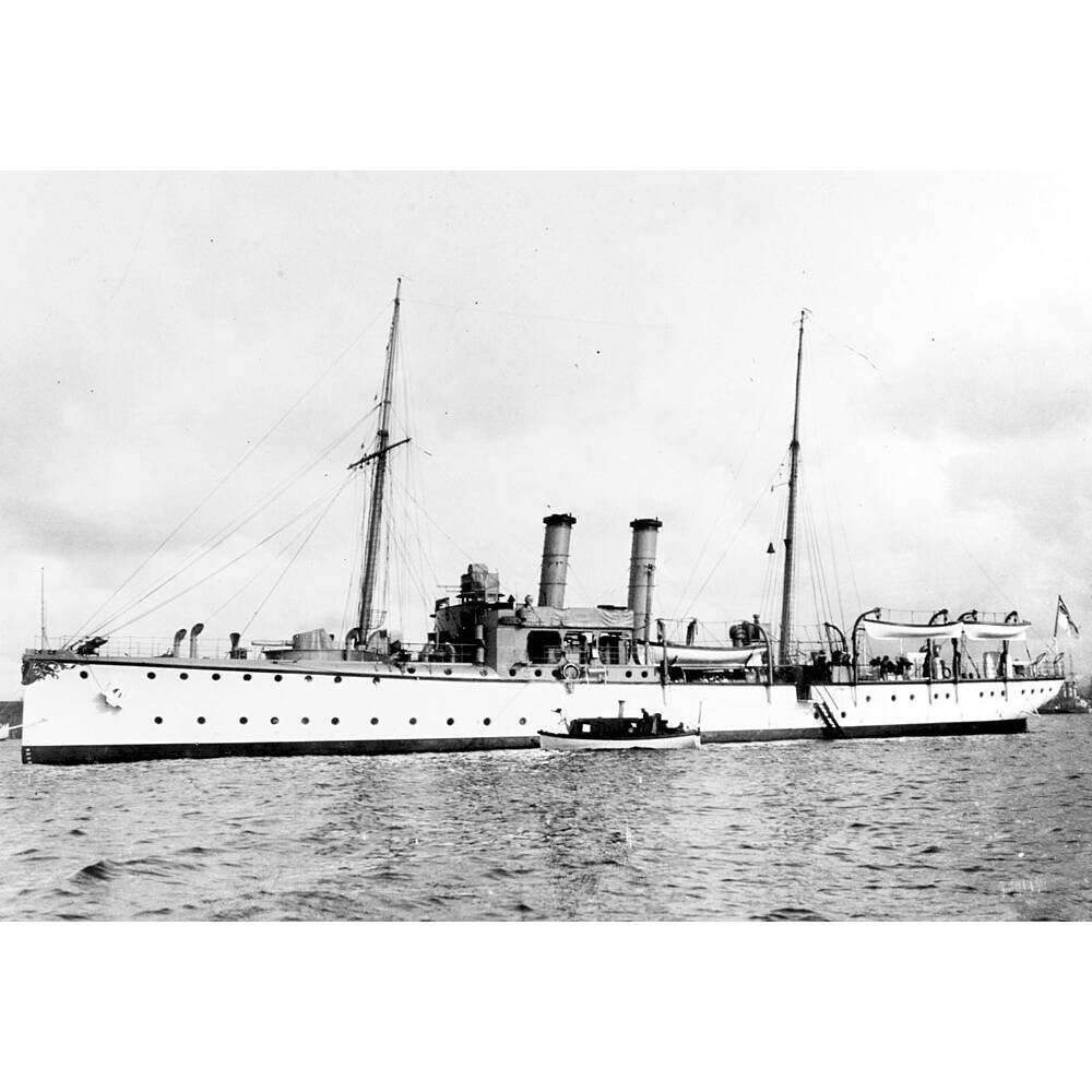 USCGC La Crete a Pierrot (WPB-95315) 36 Inches L Ship Model - CM330 - Old Modern