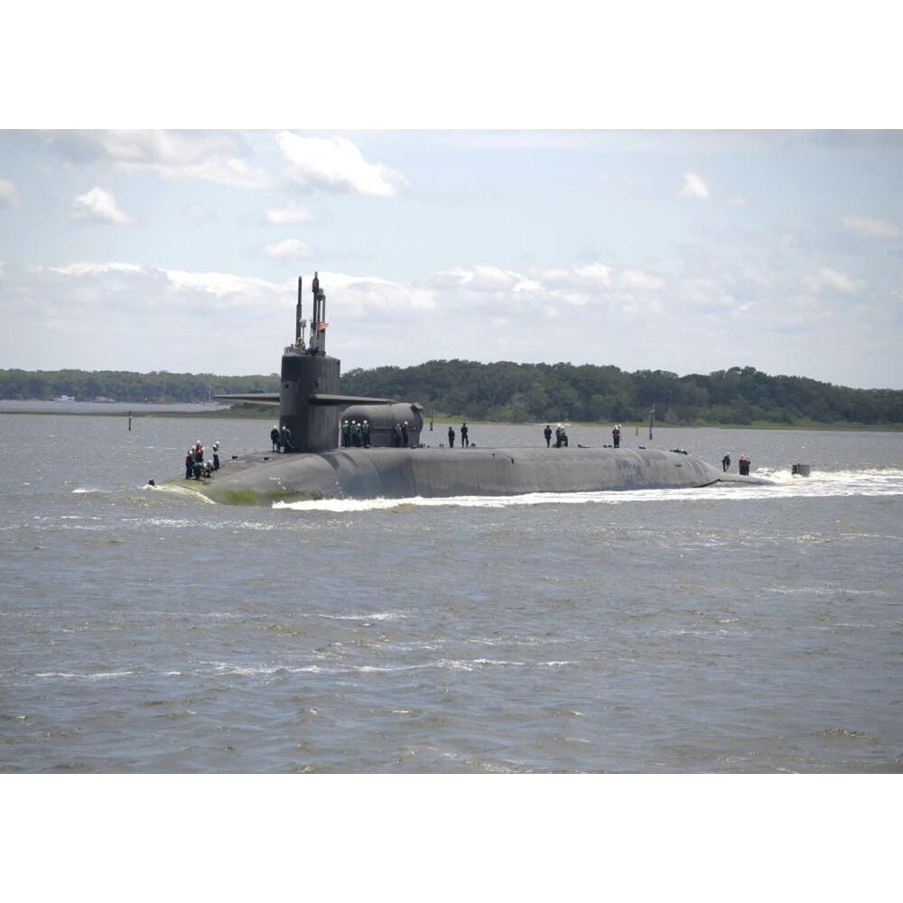 USS Florida Ohio-Class Submarine (SSGN-728) 36 Inches Model - CM549 - Old Modern