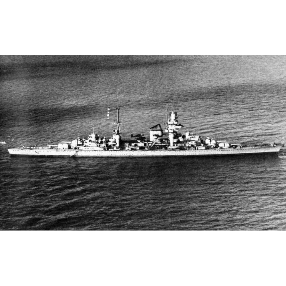 Germany Prinz Eugen (IX 300) Admiral Hipper-Class Heavy Cruiser 36 Inches Model - CM581 - Old Modern