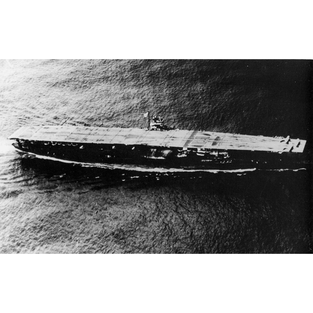 Japanese Akagi (Launched 1925) 36 Inches Aircraft Carrier Model - CM583 - Old Modern