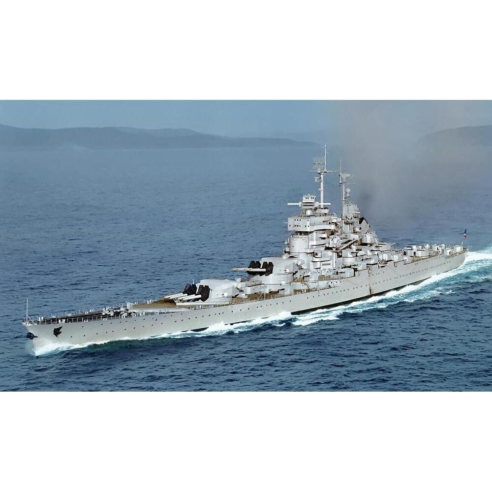 French Richelieu (Launched 1939) 36 Inches Battleship Model - CM585 - Old Modern