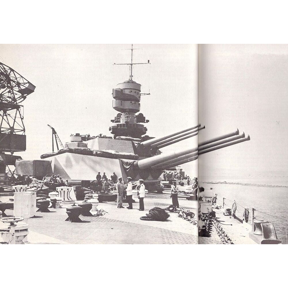 Italian Vittorio Veneto Littorio-Class (Pennant No. 550) 36 Inches Battleship Model - CM590 - Old Modern