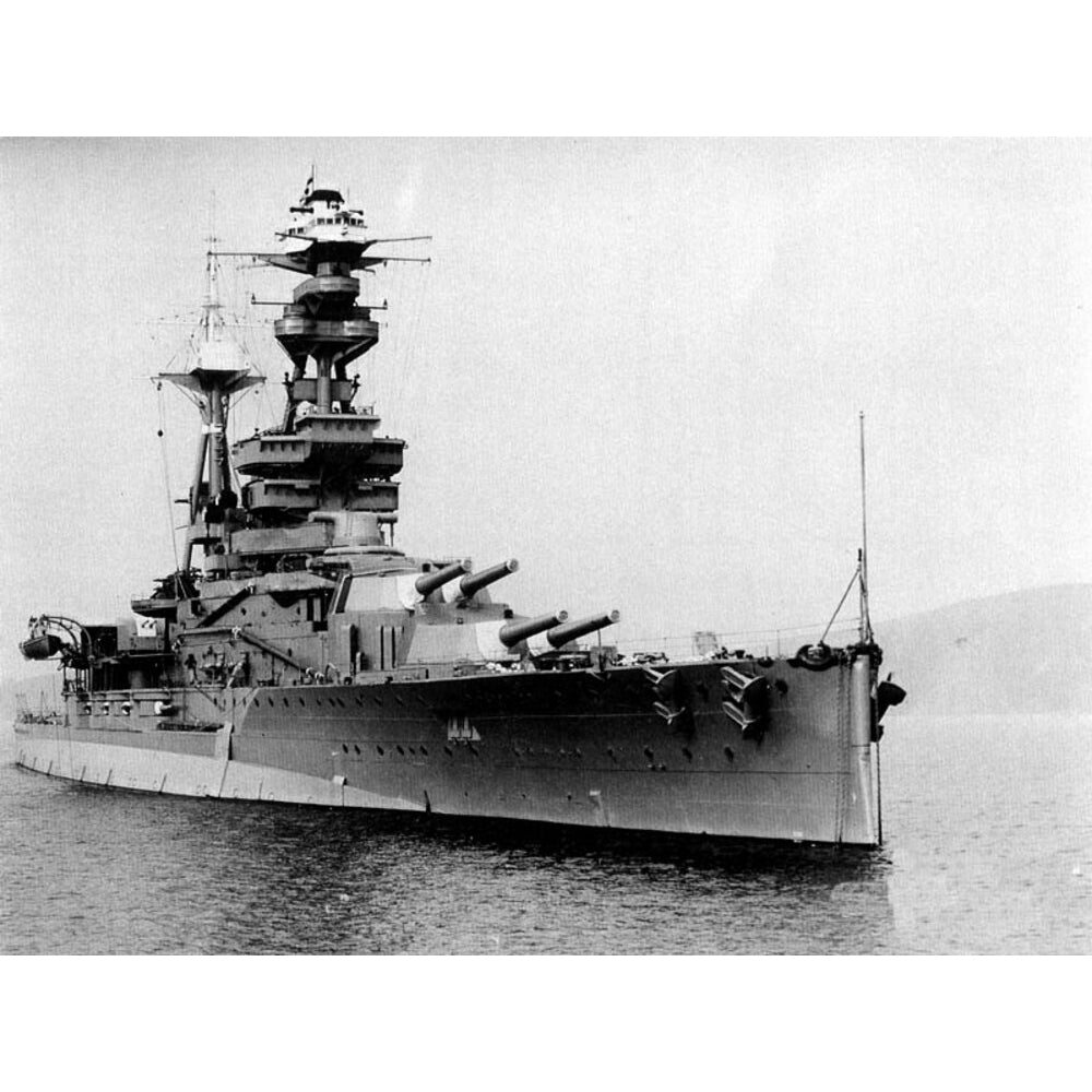 HMS Royal Oak (Revenge-Class) 36 Inches Battleship Model - CM603 - Old Modern