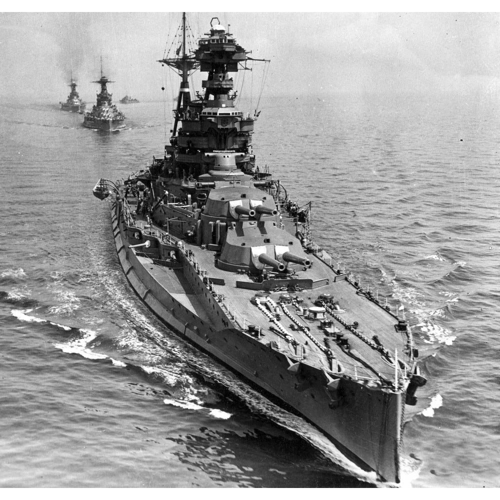 HMS Barham (Queen Elizabeth-Class) 36 Inches Battleship Model - CM604 - Old Modern