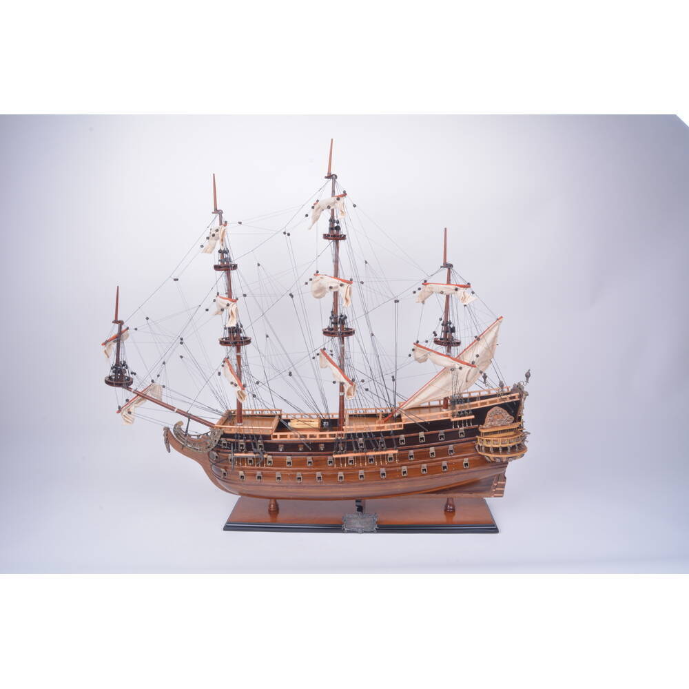 Le Furieux Model Ship Admiral Line | Fully Assembled - T029 - Old Modern