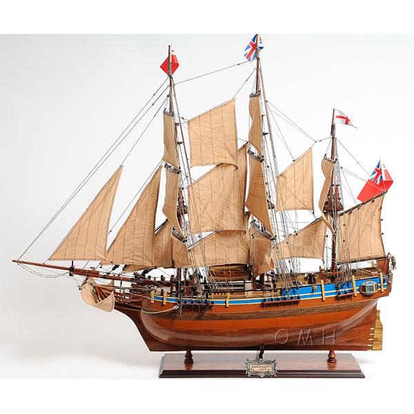 HMS Bounty Admiral Line - T108 - Old Modern