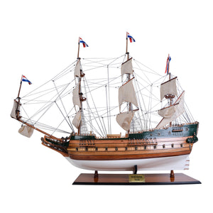 Batavia Painted Fleet XXL Admiral Line | Fully Assembled - T364 - Old Modern