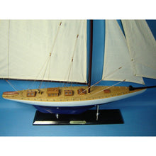Handcrafted Model Ships Wooden Defender Limited Model Sailboat Decoration 35 Defender D0503