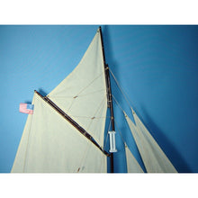 Handcrafted Model Ships Wooden Defender Limited Model Sailboat Decoration 35 Defender D0503