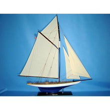 Handcrafted Model Ships Wooden Defender Limited Model Sailboat Decoration 35 Defender D0503