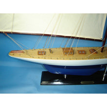 Handcrafted Model Ships Wooden Defender Limited Model Sailboat Decoration 35 Defender D0503