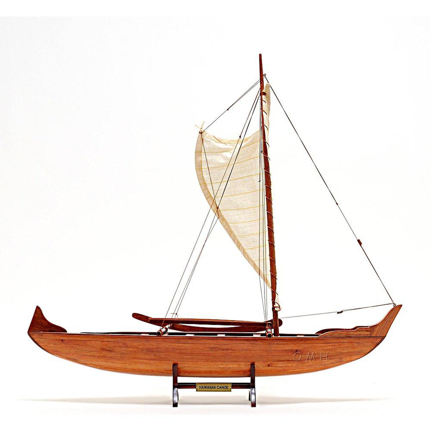 Old Modern Hawaiian Canoe B012