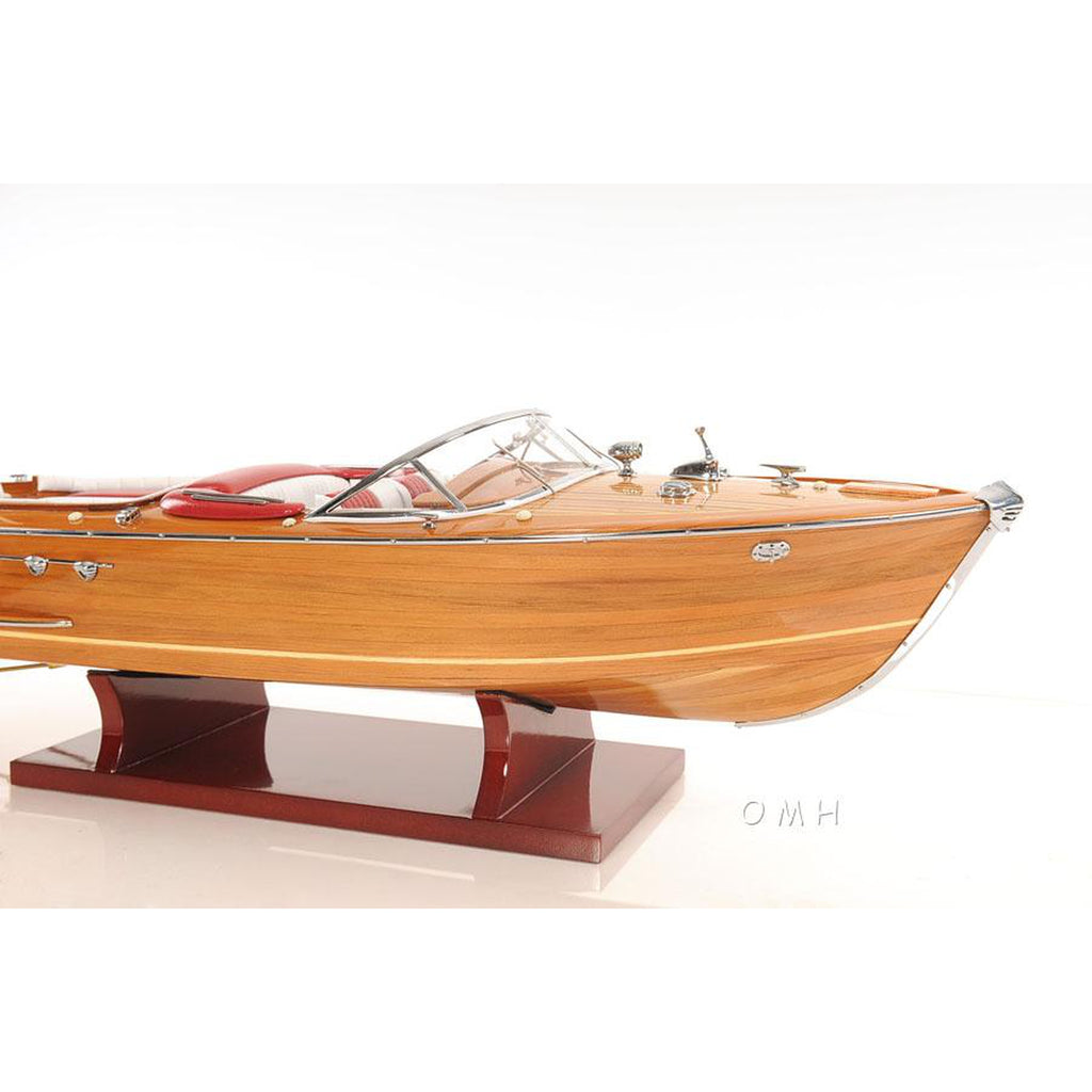 Aquarama Medium | Fully Assembled Model Ship | Adama Model Ships