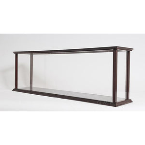 Old Modern Queen Mary Midsize with Display Case C019A