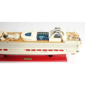 Old Modern Diamond Princess Model Ship Fully Assembled C048