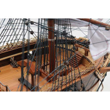 Old Modern USS Constitution Large With Floor Display Case T012B