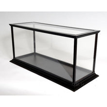 old modern display case for speed boat P020