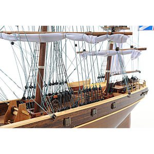 Old Modern Cutty Sark T016