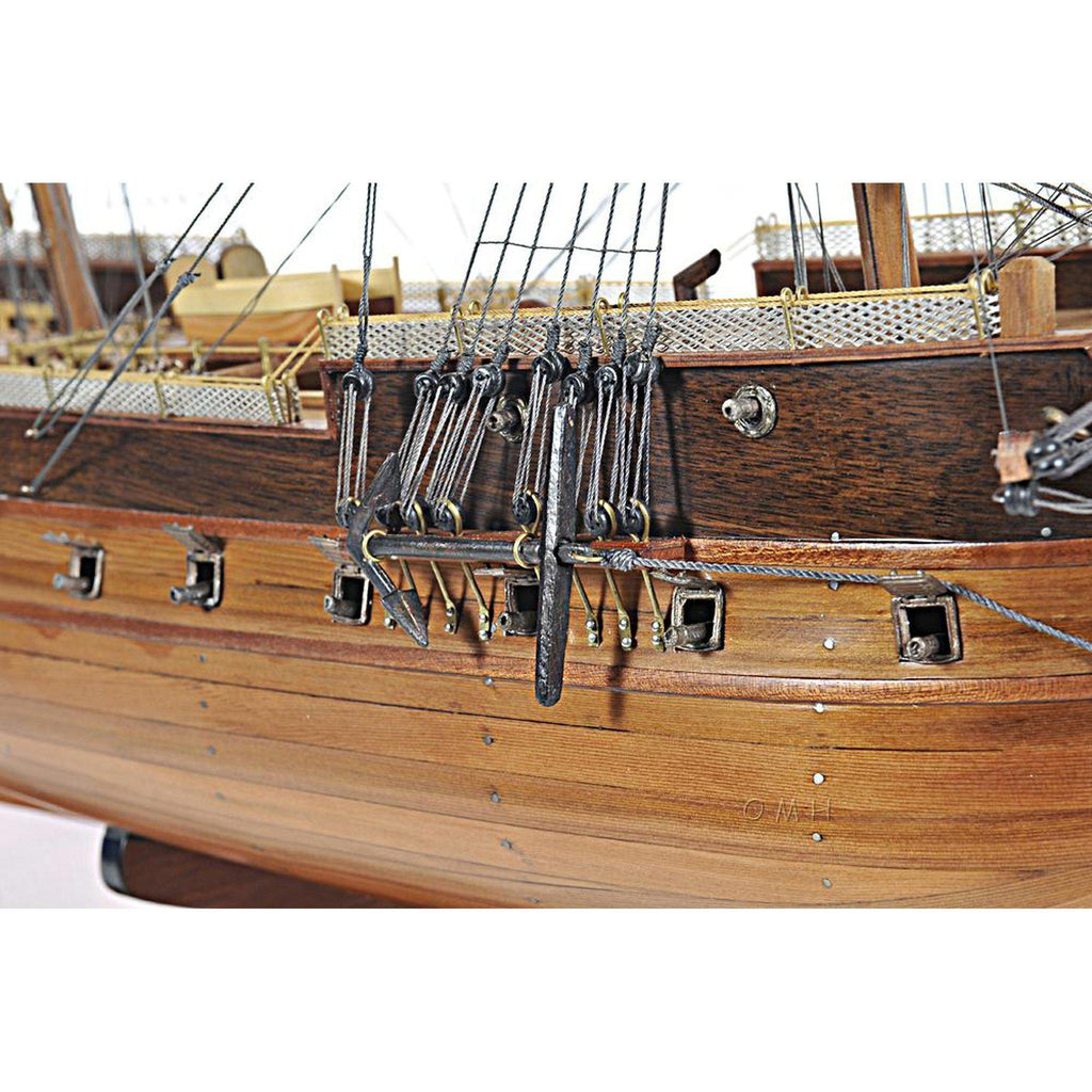 Buy HMS Surprise Large With Table Top Display Case – Adama Model Ships