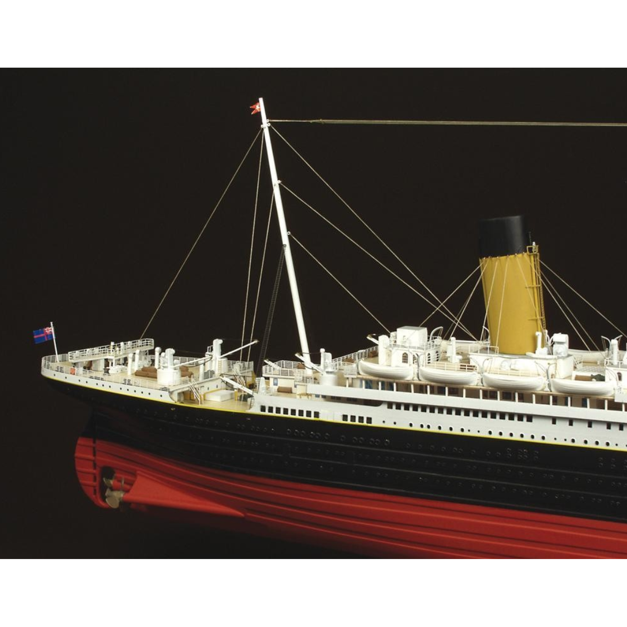 Maquette Bateau Titanic AMATI - Échelle 1/250 - Kit De Montage Détail Musée - 109 Cm - 12